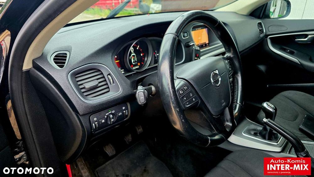 Volvo V40 - 26