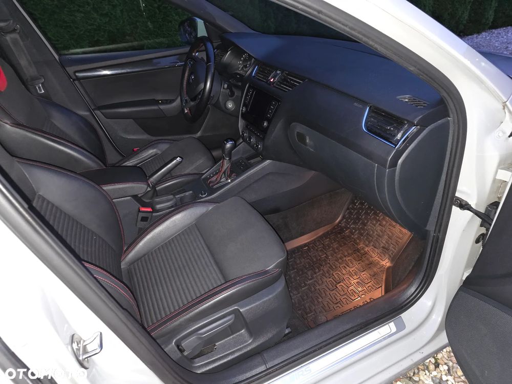 Skoda Octavia 2.0 TDI 4x4 RS DSG - 27