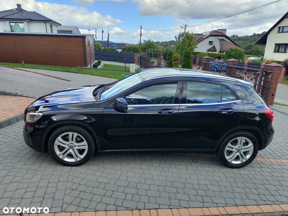Mercedes-Benz GLA 250 7G-DCT Peak Edition - 31