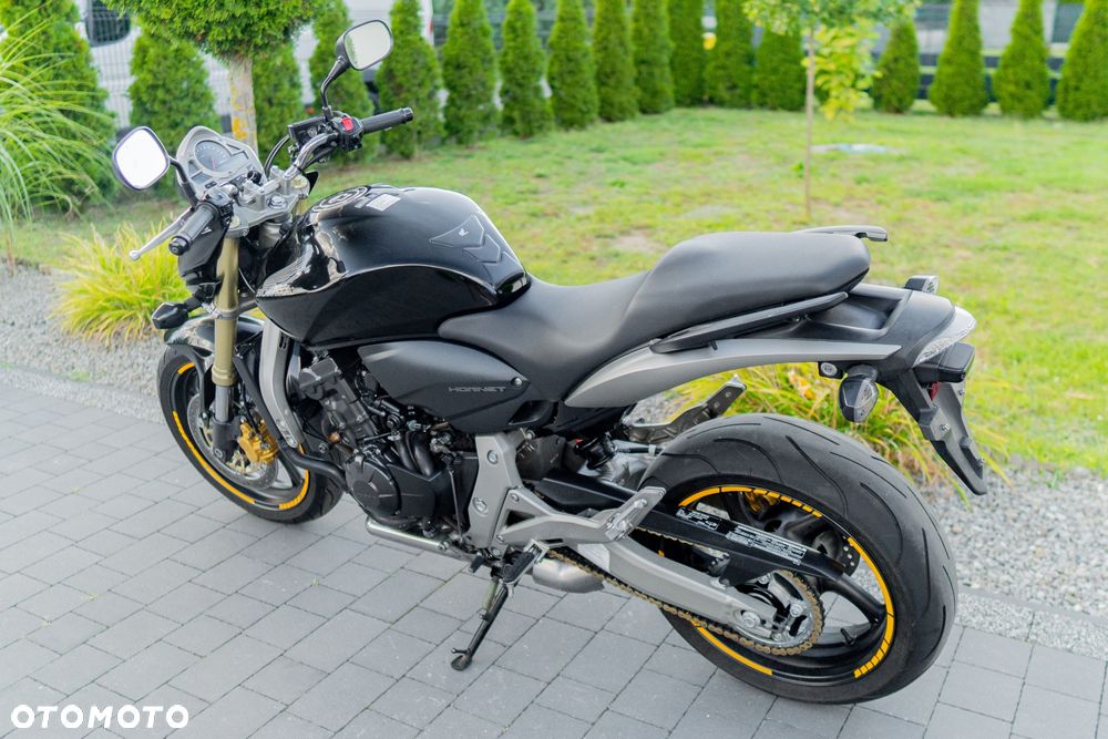 Honda CB - 8