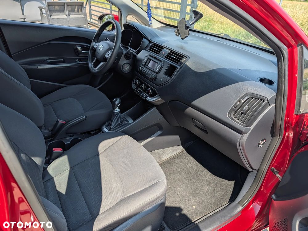 Kia Rio 1.4 M - 26