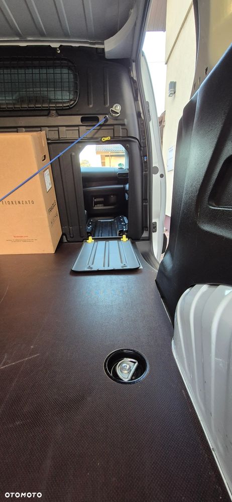 Toyota proace city - 18