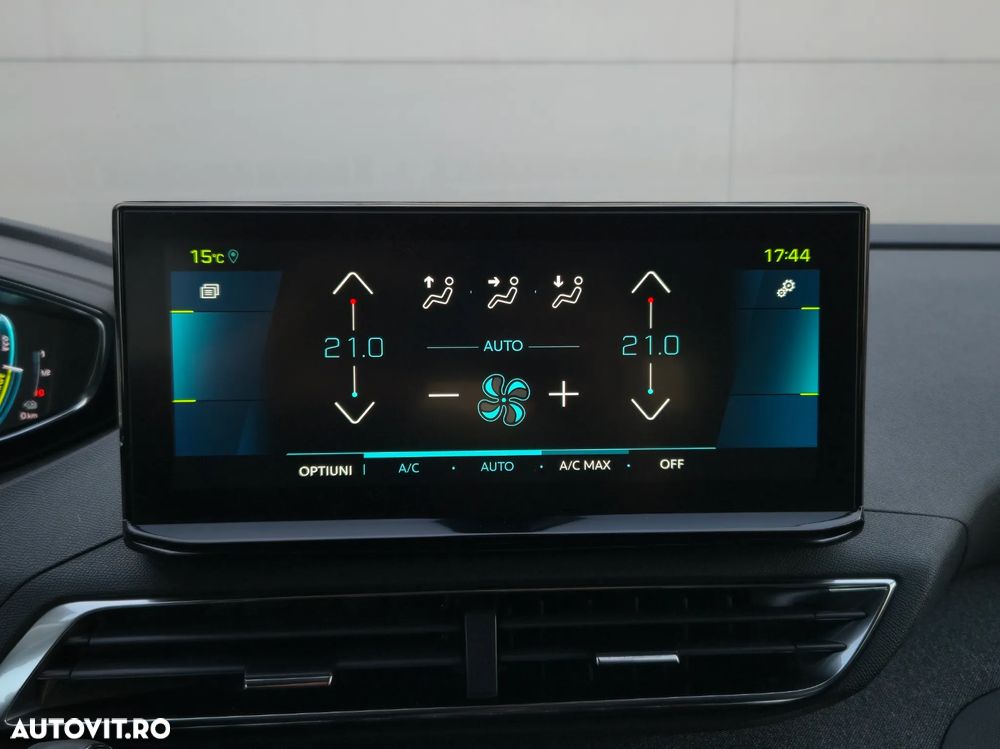 Peugeot 3008 225 e-EAT8 Allure Pack - 17