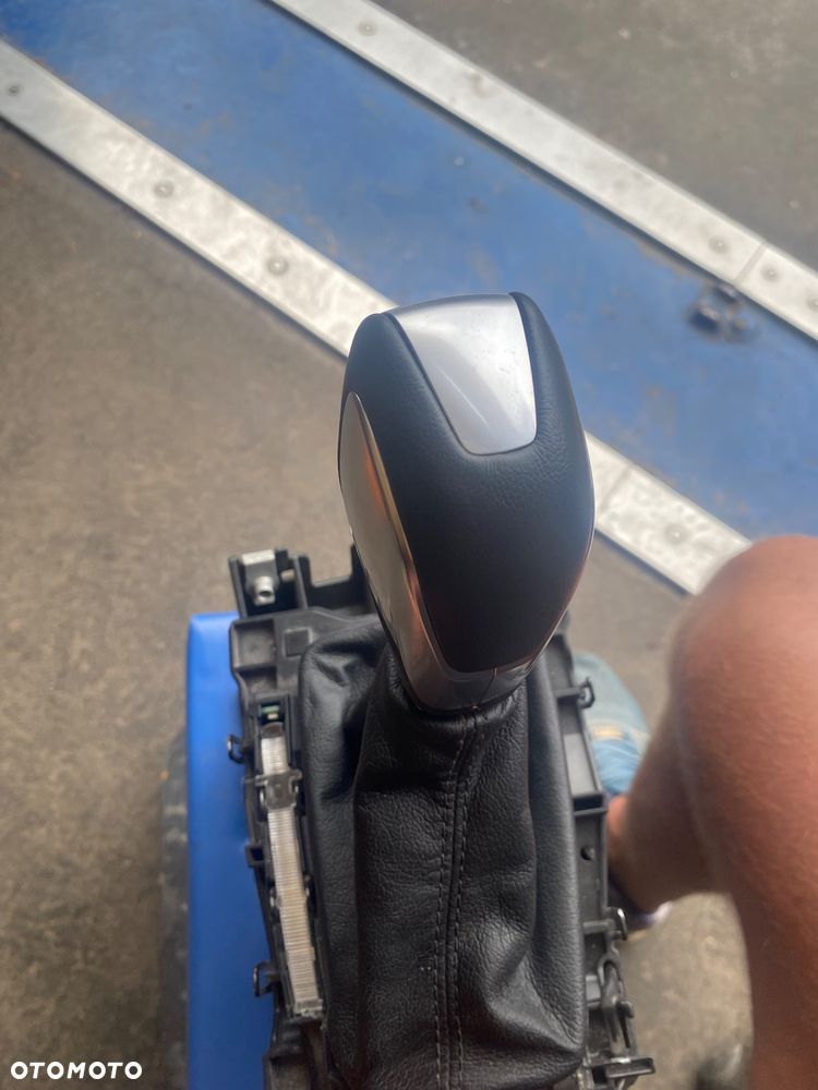 Ford S-max MK2  2 II LIFT galaxy MK4 18r 2.0 tdci  IGŁA!!! po 21 tyś km AUTOMAT WYBIERAK SKRZYNI BIEGÓW MIESZEK SKÓRZANY GAŁKA SKÓRZANA SKÓRA   mk 2 mk 3 mk 4 galaxy S max Smax S-maks lift II 2  galaxy - 8