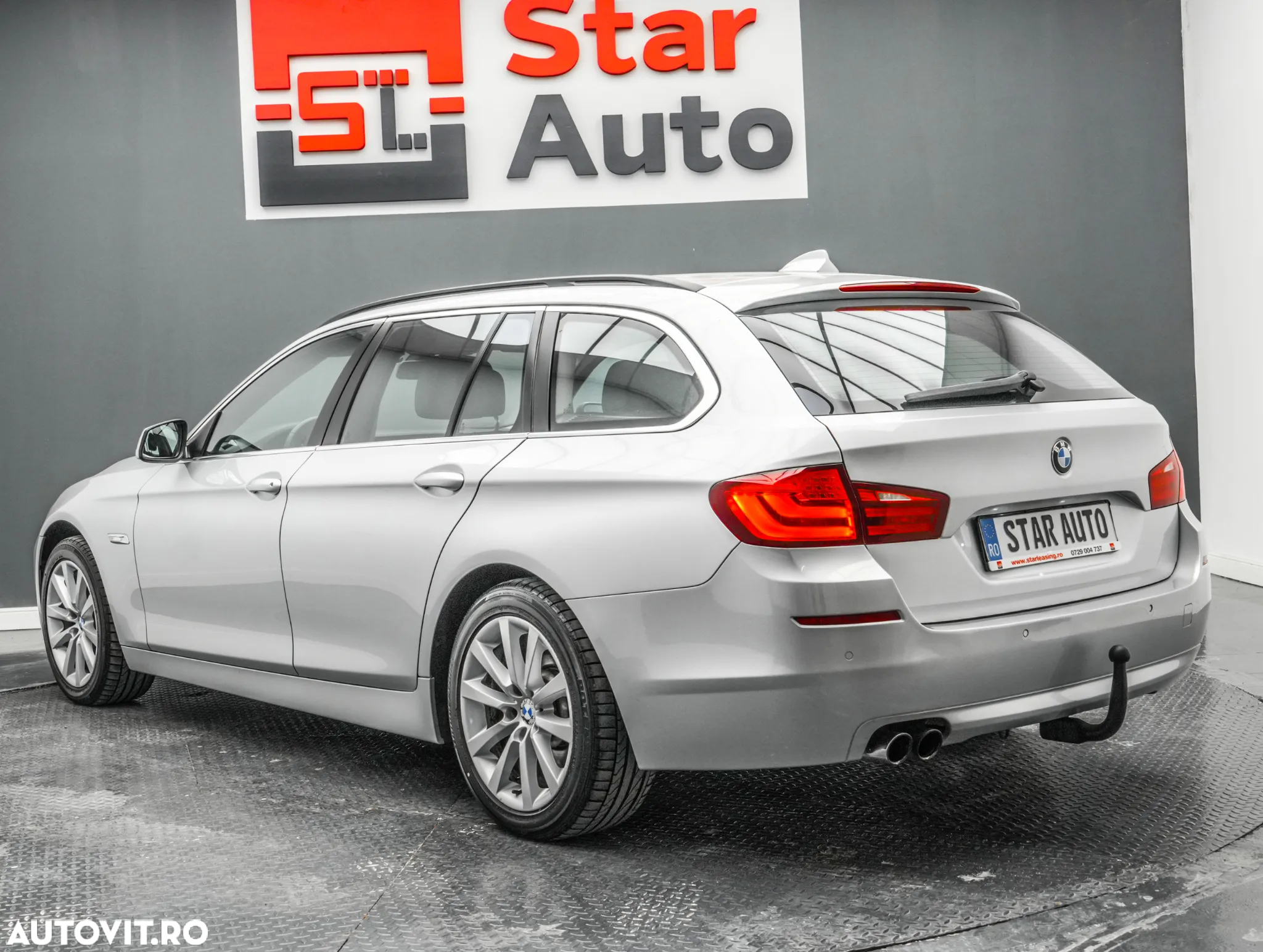 BMW Seria 5 520d Touring - 4