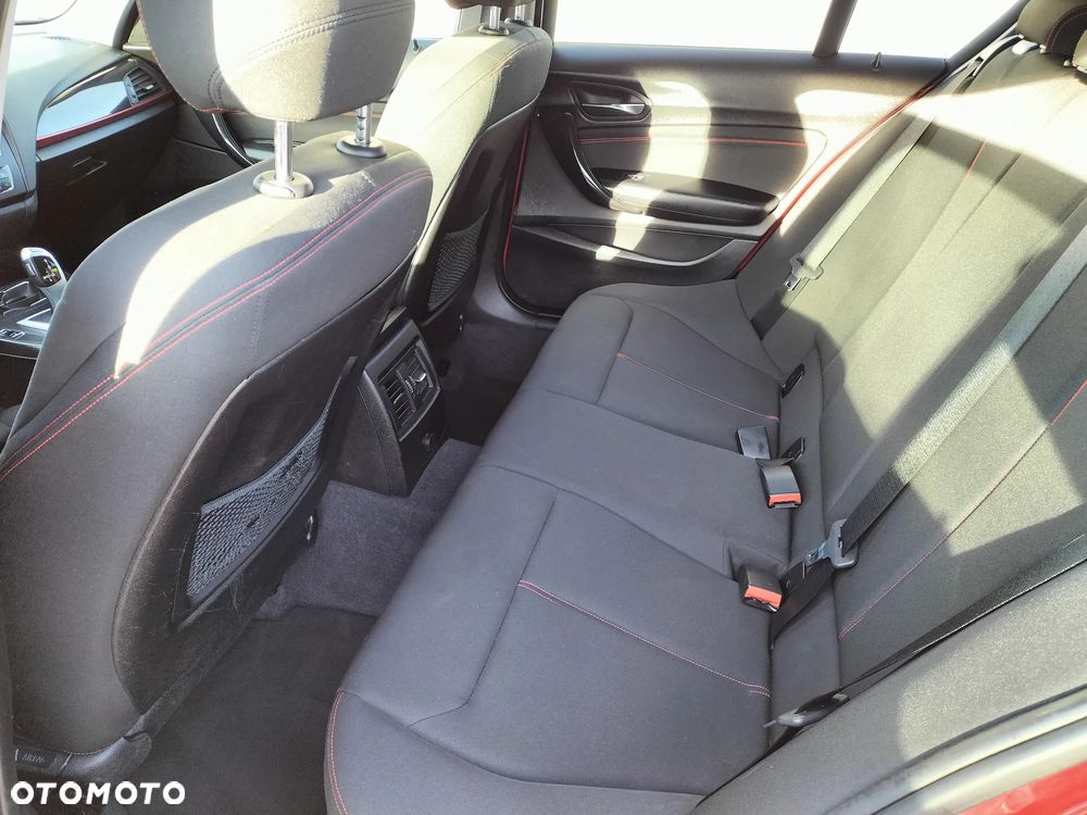 BMW Seria 1 118d Sport Line - 19