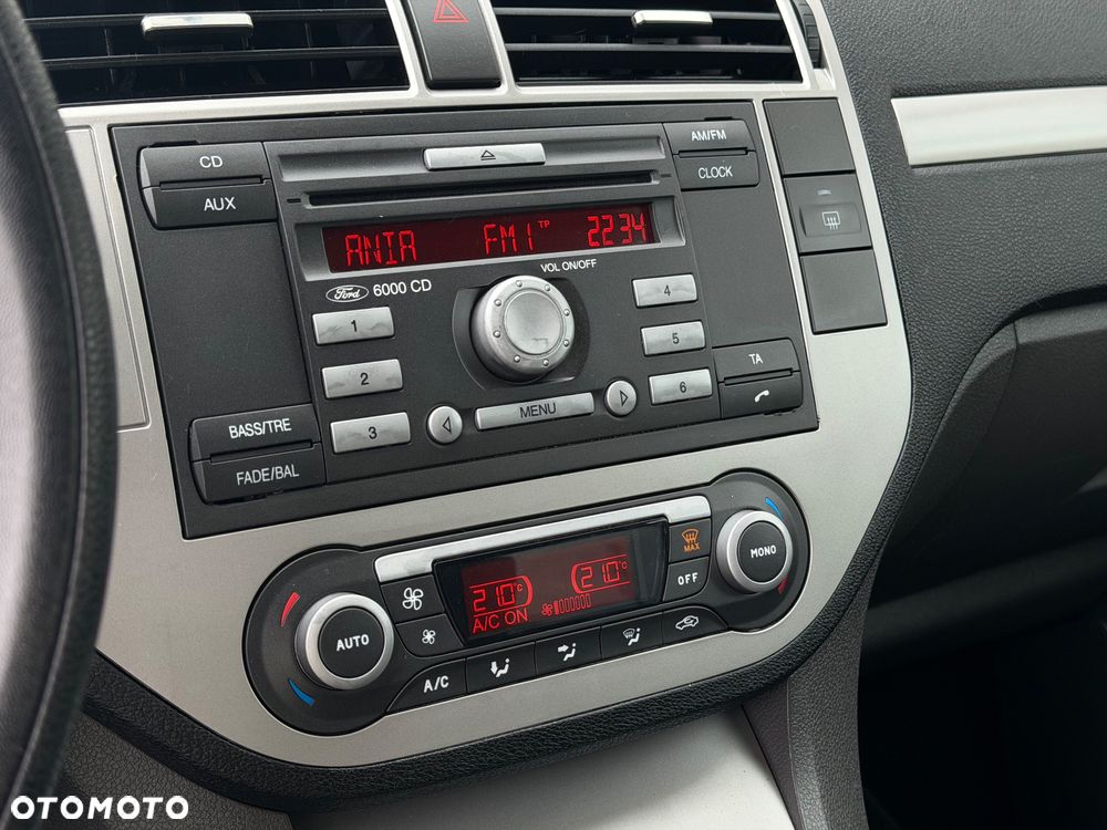 Ford C-MAX 1.8 Style - 23