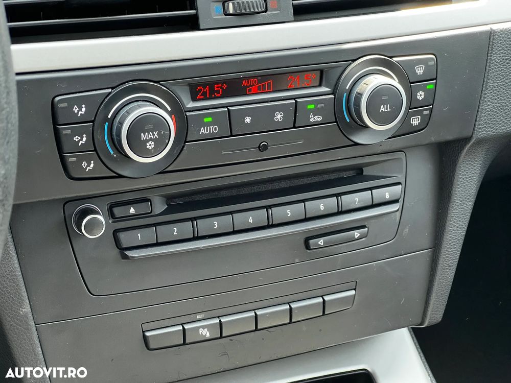 BMW Seria 3 320d Aut. - 16