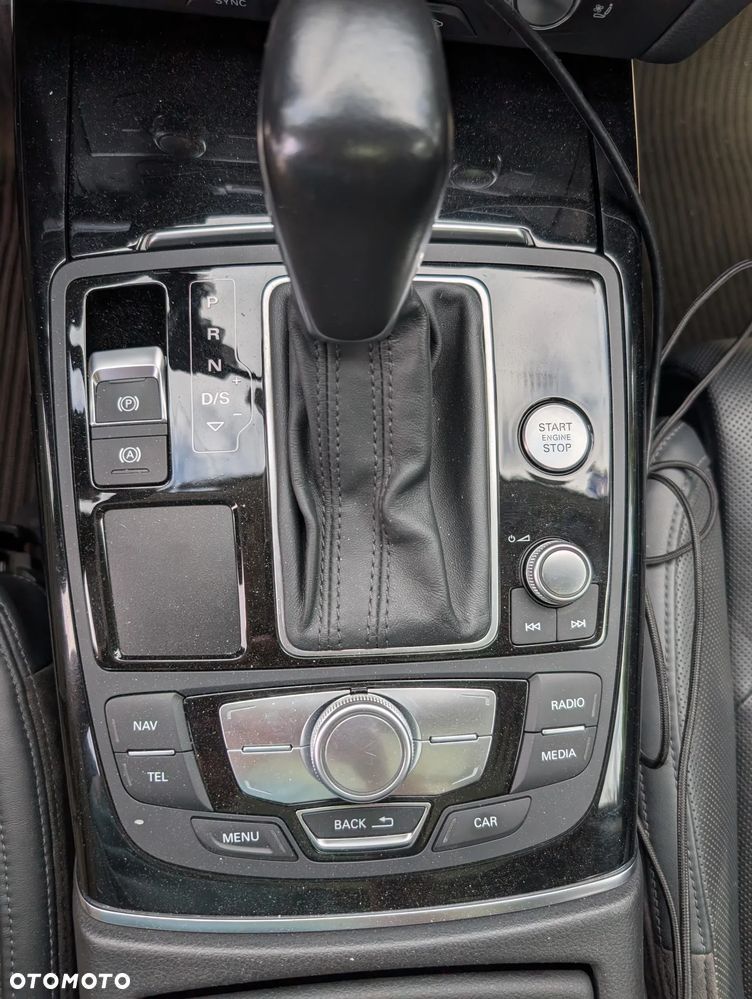Audi A6 Allroad - 28