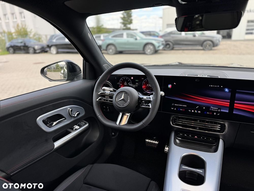 Mercedes-Benz GLB 200 mHEV 4-Matic 8G-eDCT - 11