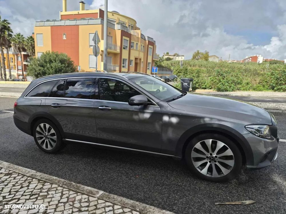 Mercedes-Benz E 220 d 4-Matic All Terrain Avantgarde + - 24