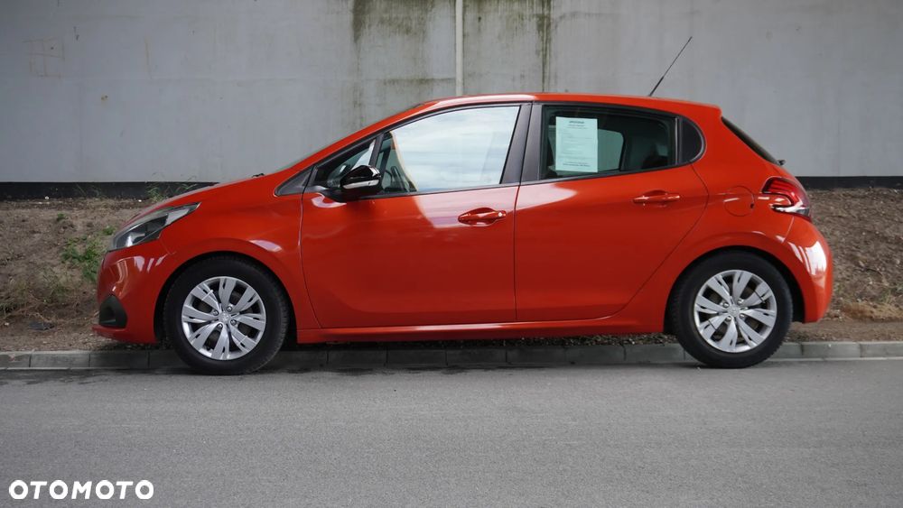 Peugeot 208 - 3