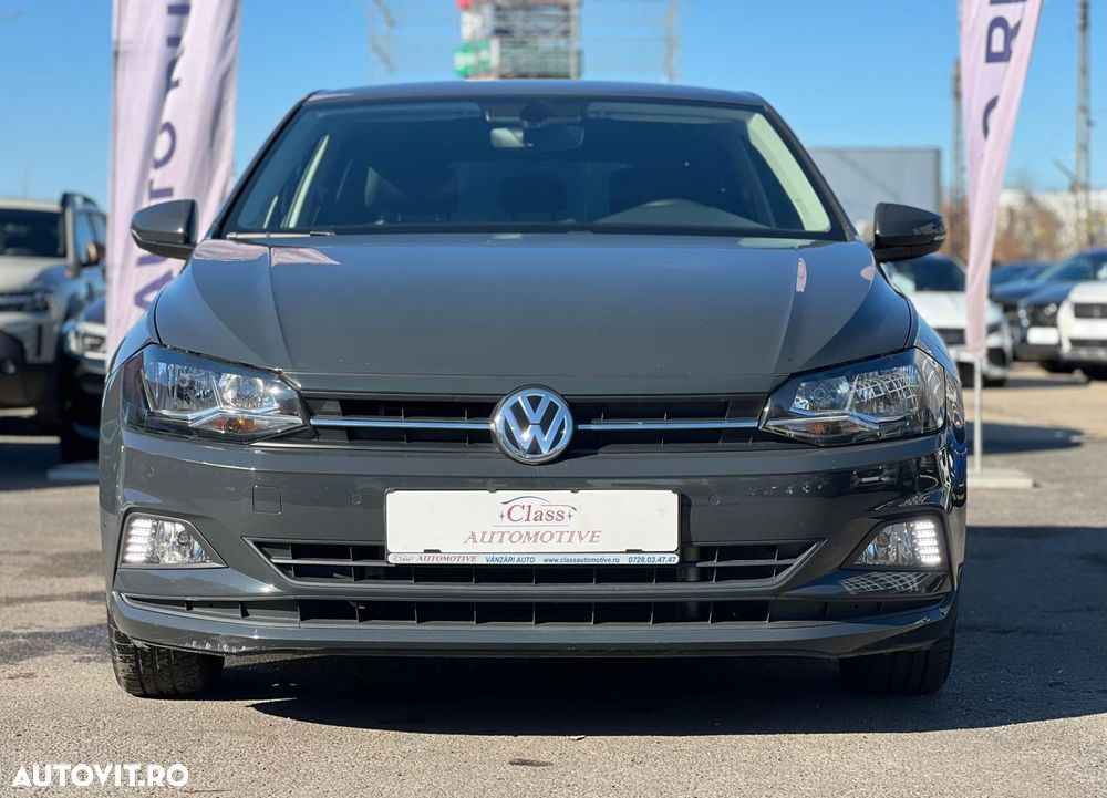 Volkswagen Polo - 2