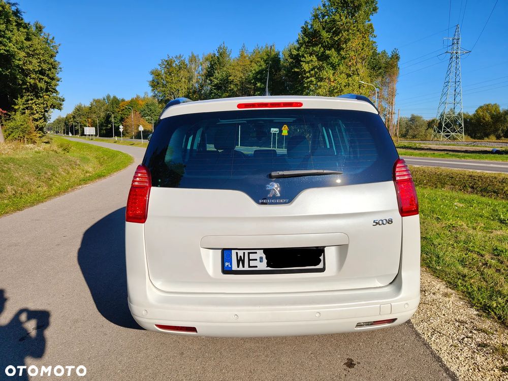 Peugeot 5008 - 4