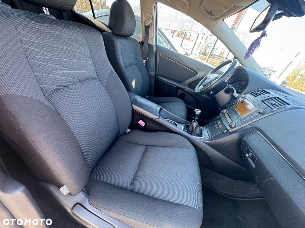 Toyota Avensis 2.2 D-4D Prestige - 26