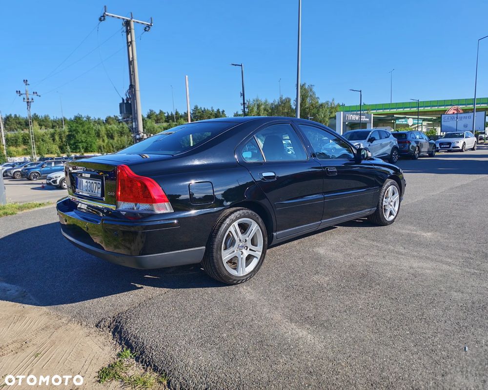 Volvo S60 - 4
