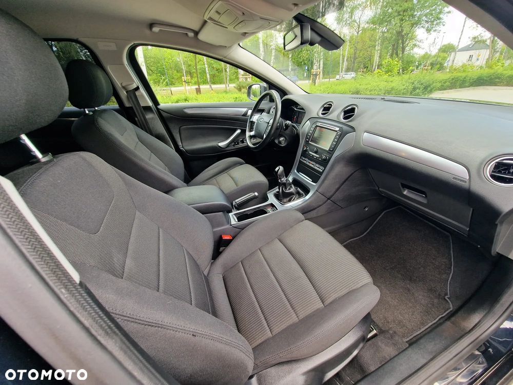 Ford Mondeo 2.0 Viva Titanium - 15