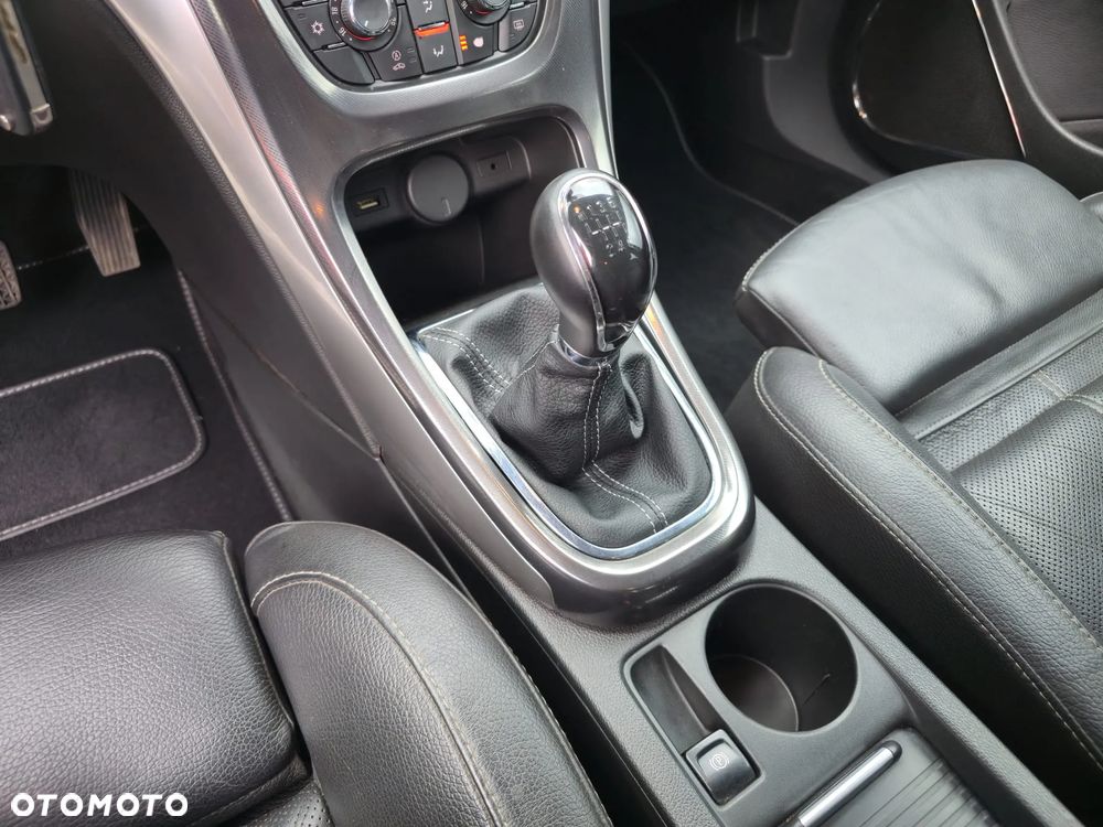 Opel Astra - 20