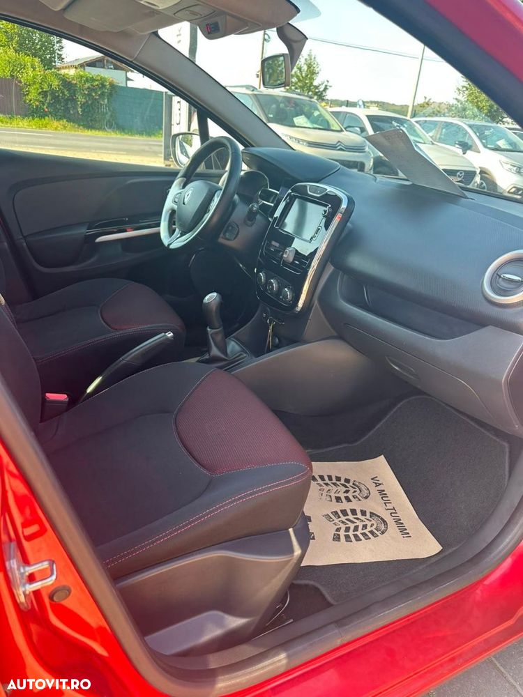 Renault Clio - 7