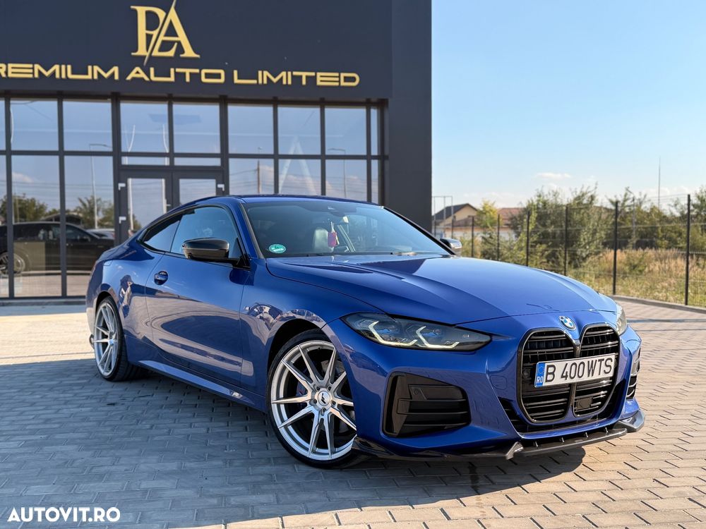 BMW M4 M440i xDrive AT MHEV - 1