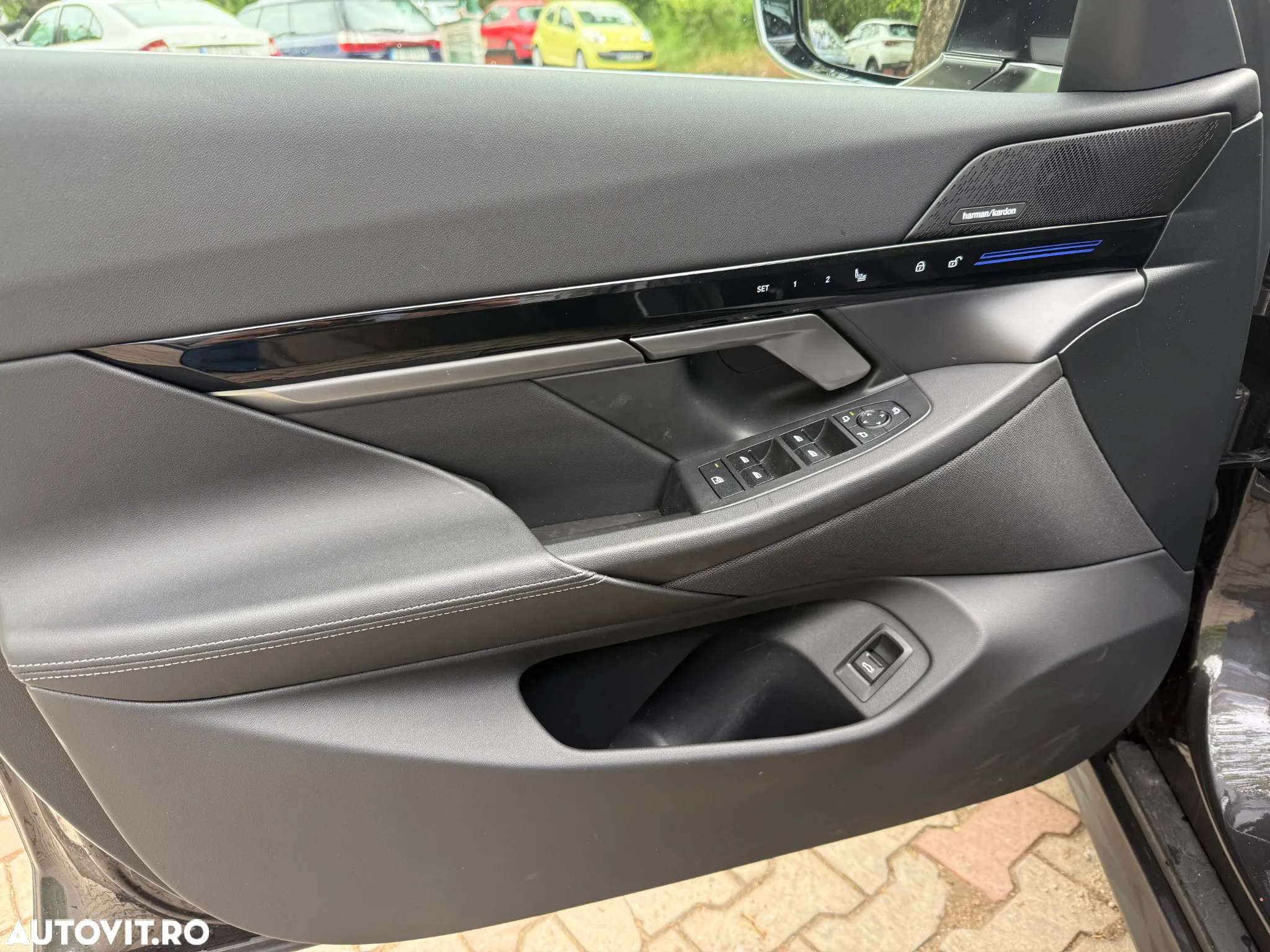 BMW Seria 5 520i Aut. - 7