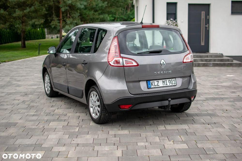 Renault Scenic - 25