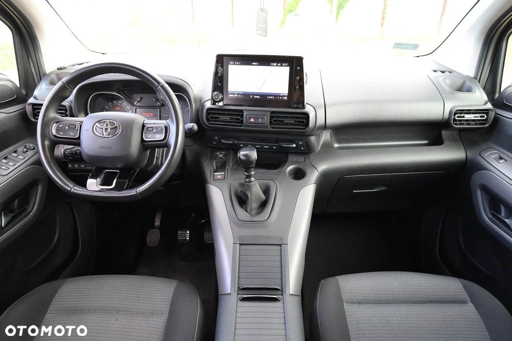 Toyota Proace City Verso Long 1.5 D-4D Family - 16