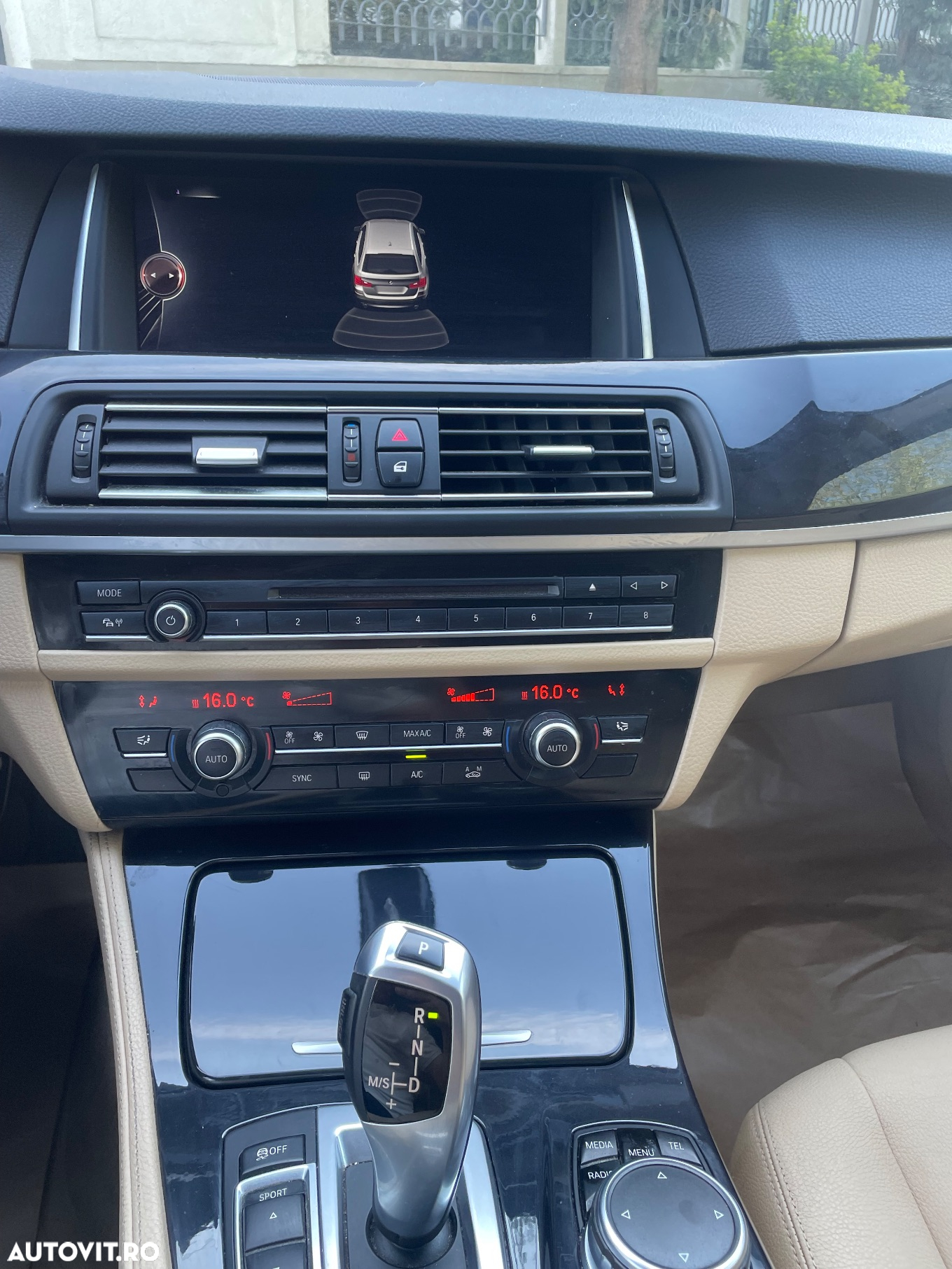 BMW Seria 5 520d Touring Aut. - 34