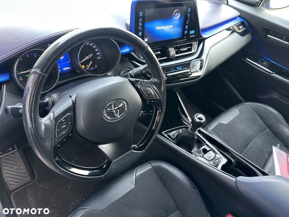 Toyota C-HR 1.2 T Dynamic - 12