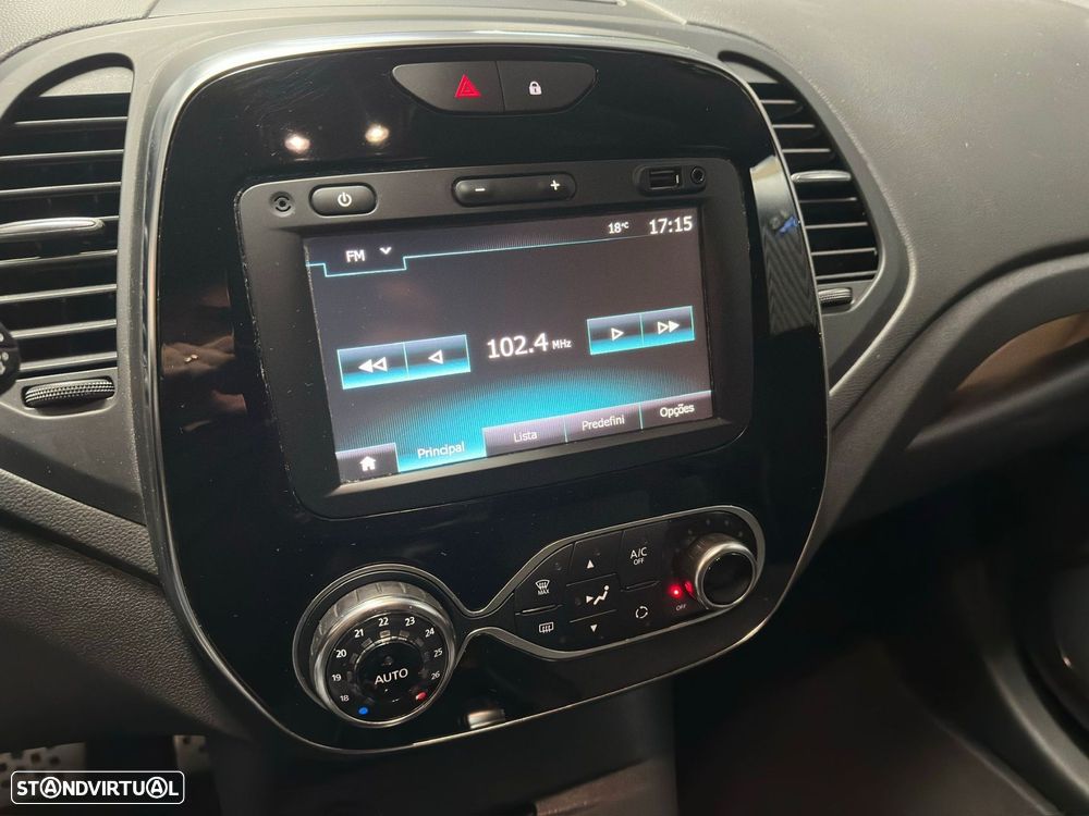Renault Captur 1.2 TCe Exclusive EDC - 17