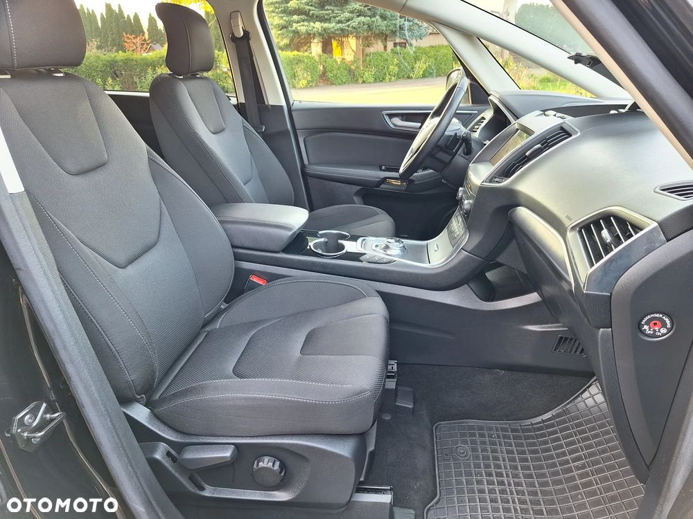 Ford S-Max 2.0 EcoBlue TITANIUM - 33
