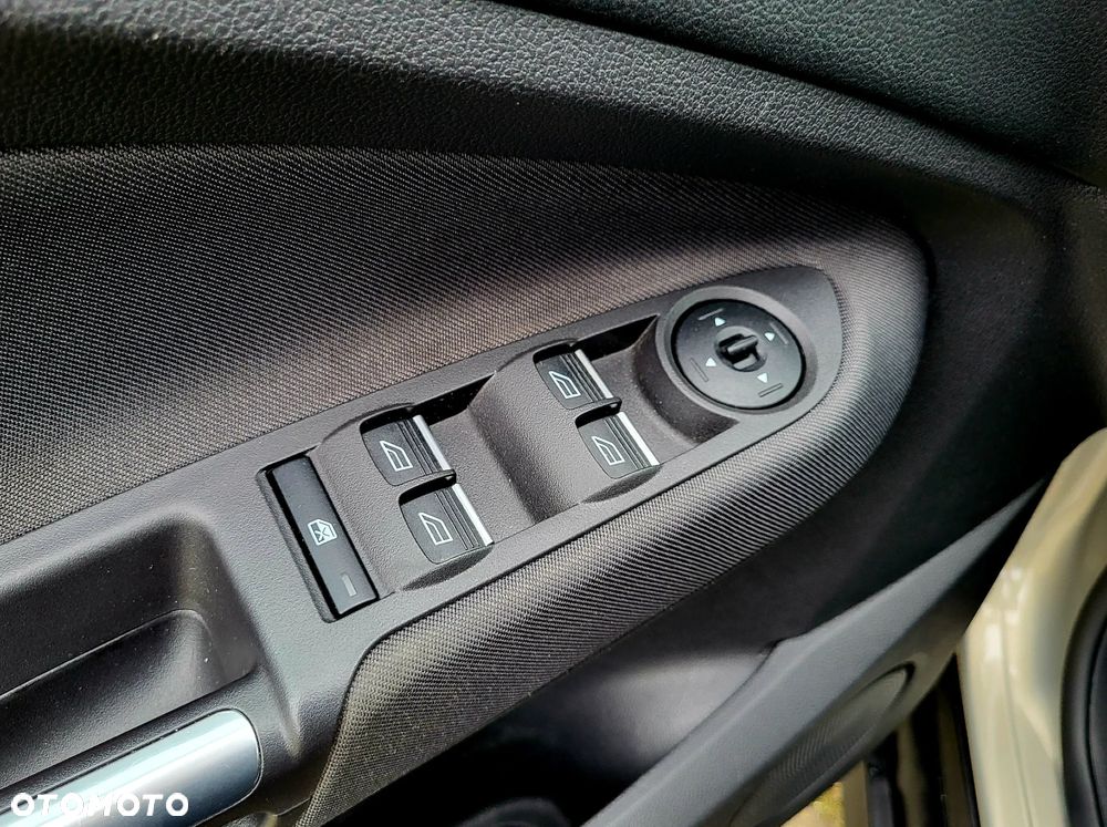 Ford C-MAX 1.5 TDCi Start-Stop-System Business Edition - 19