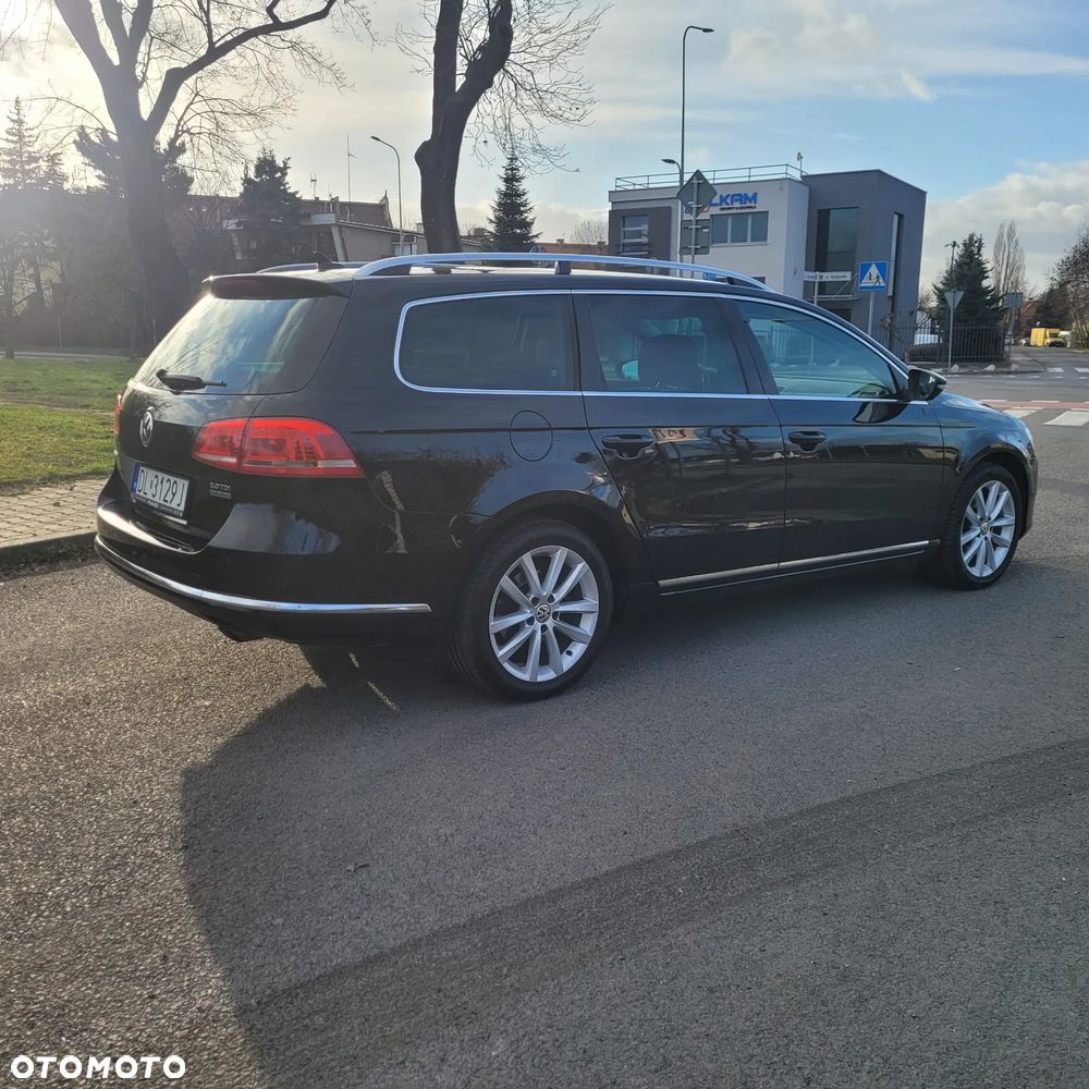 Volkswagen Passat 2.0 TDI 4Mot Highline DSG - 30