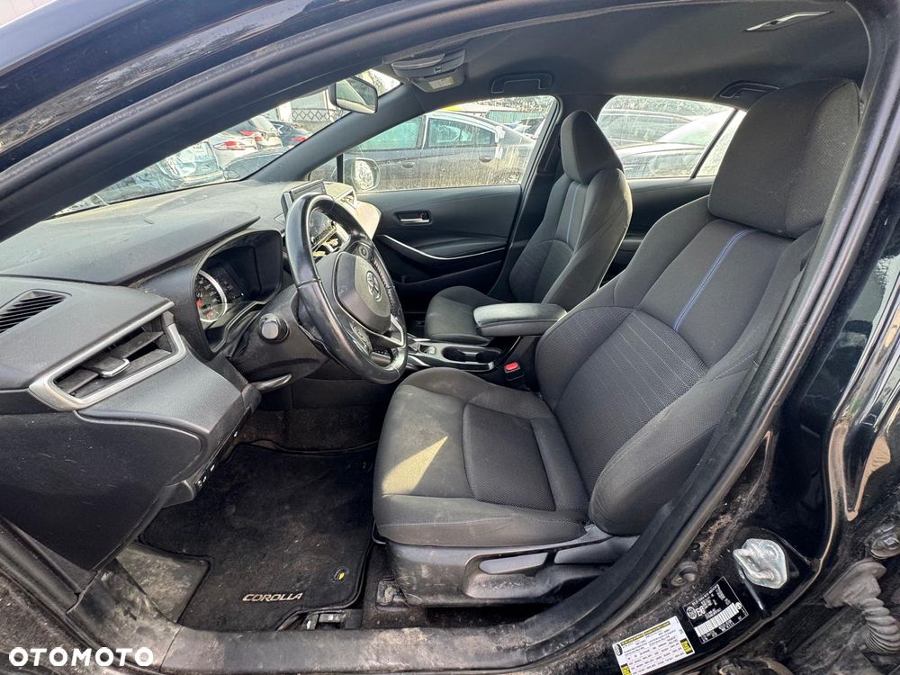 Toyota Corolla - 14