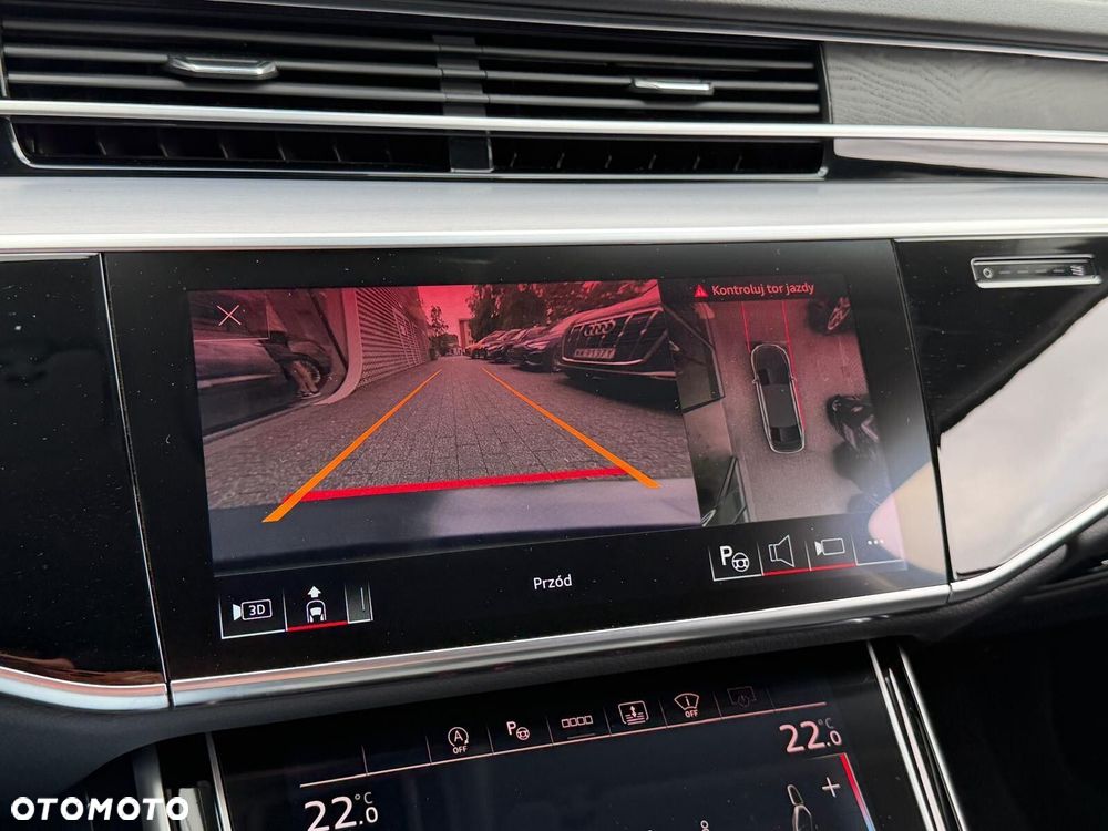 Audi A8 - 32