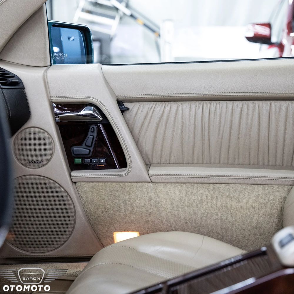 Mercedes-Benz SL - 29