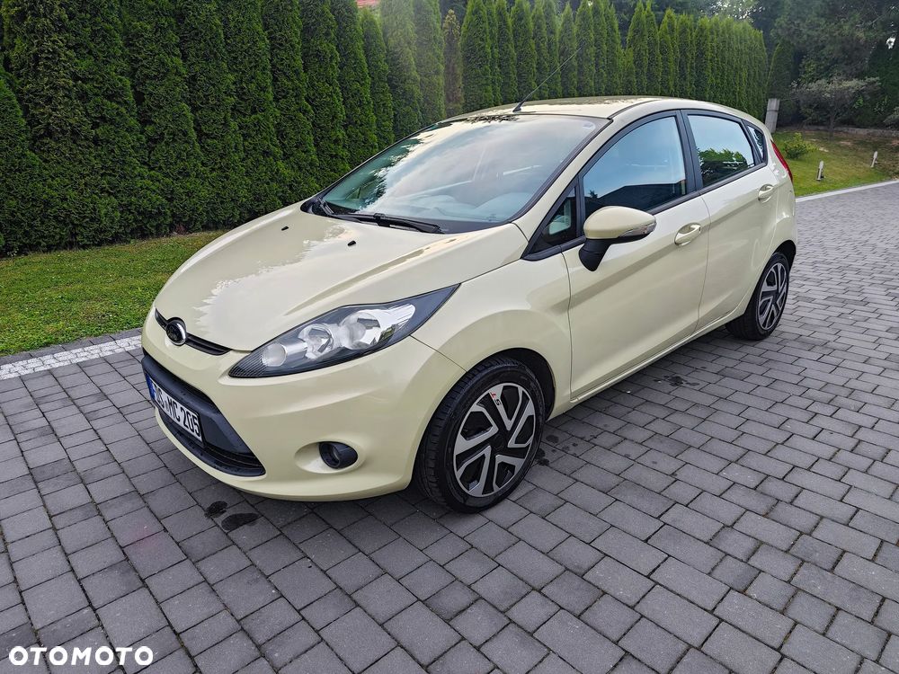 Ford Fiesta 1.25 SYNC Edition - 1