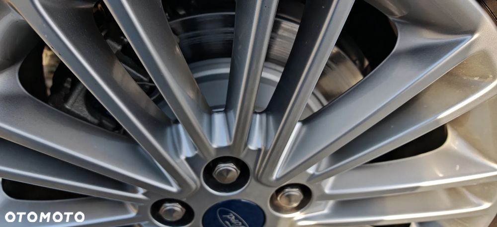 Ford S-Max 2.5 Duratec FHEV VIGNALE - 39