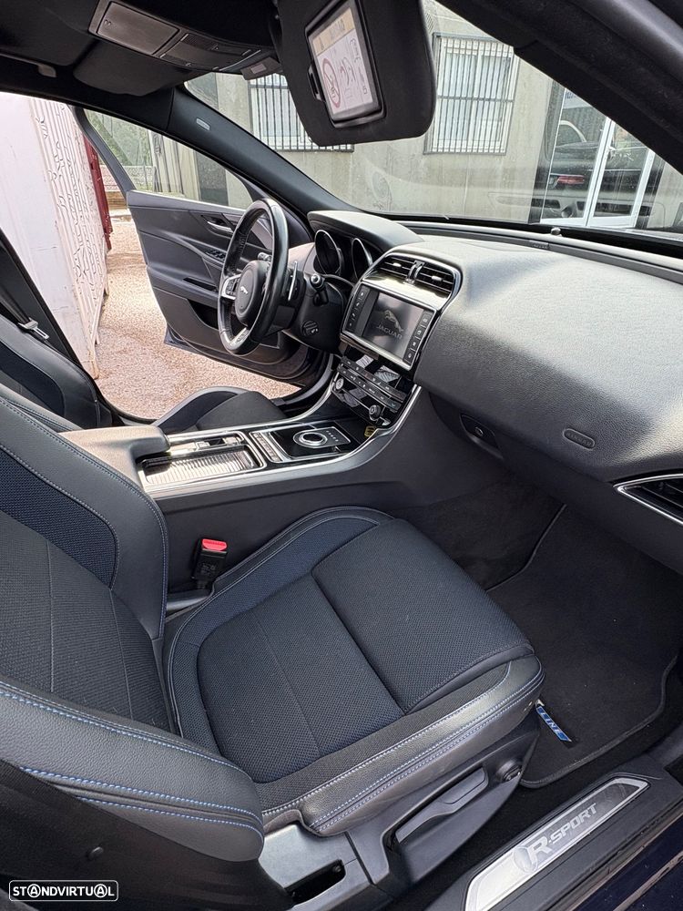 Jaguar XE E-Performance Aut. R-Sport - 6