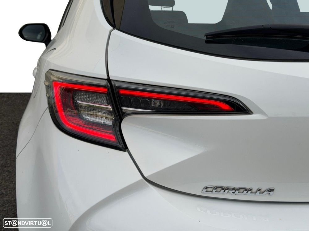 Toyota Corolla 1.8 Hybrid Comfort - 28