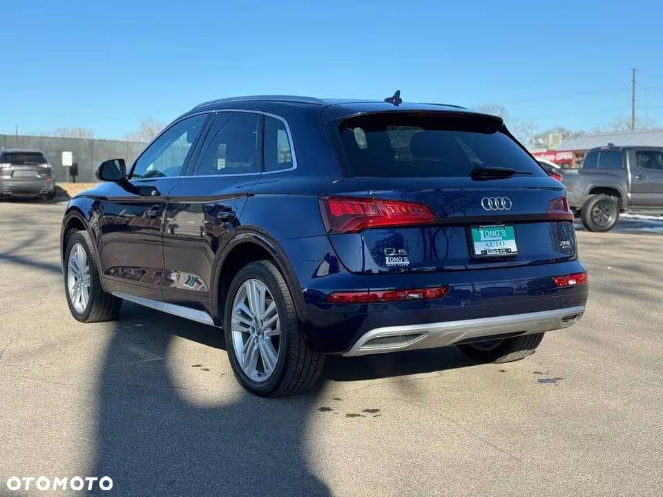 Audi Q5 2.0 TFSI Quattro S tronic design - 4
