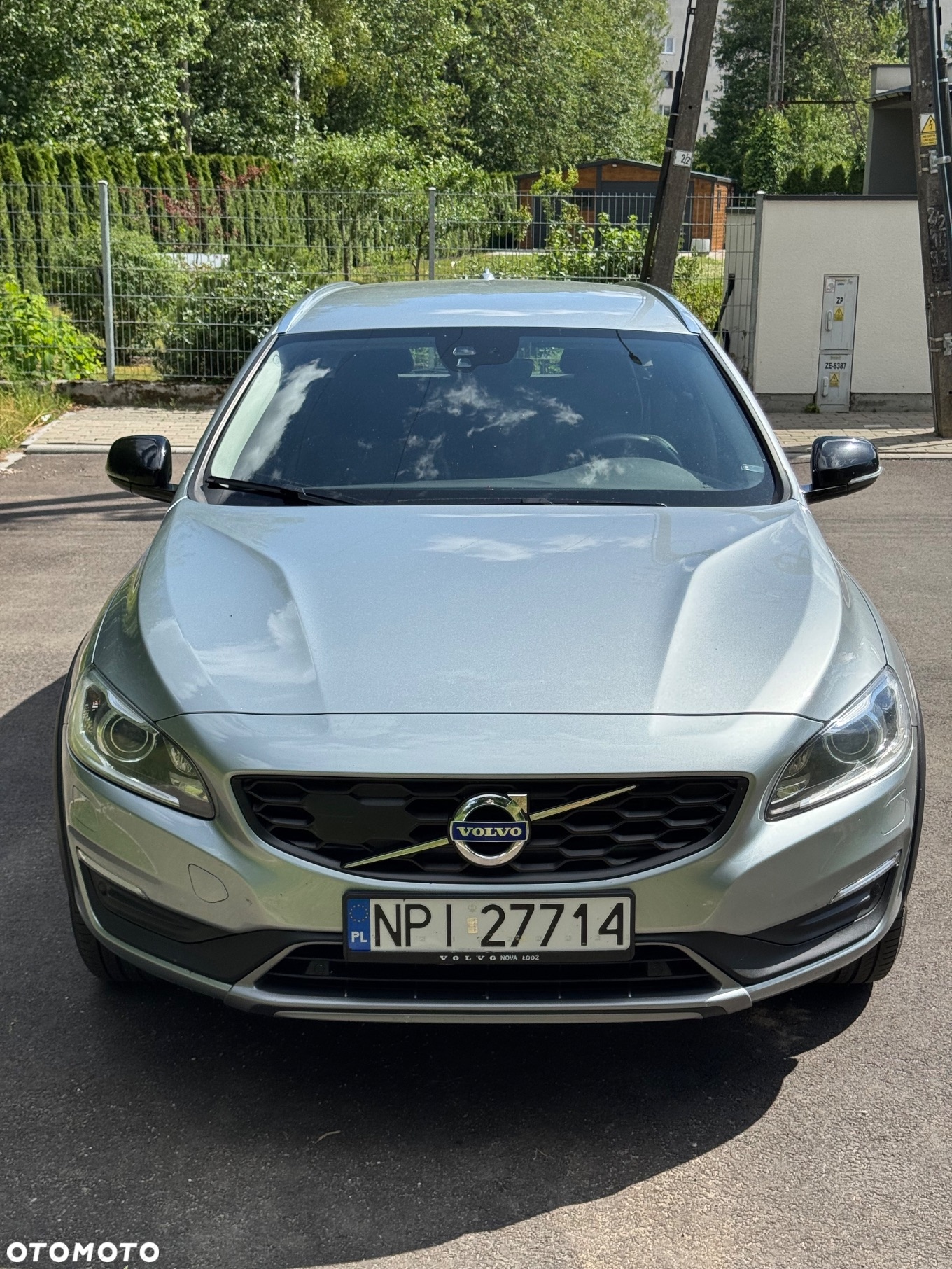 Volvo V60 Cross Country D4 AWD Summum - 2