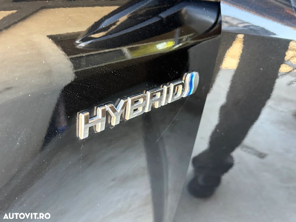 Toyota Corolla 1.8 HSD Dynamic - 31