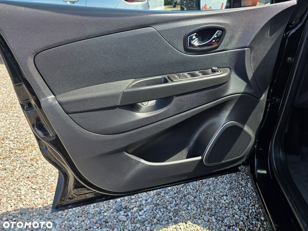 Renault Captur (ENERGY) TCe 90 INTENS - 32