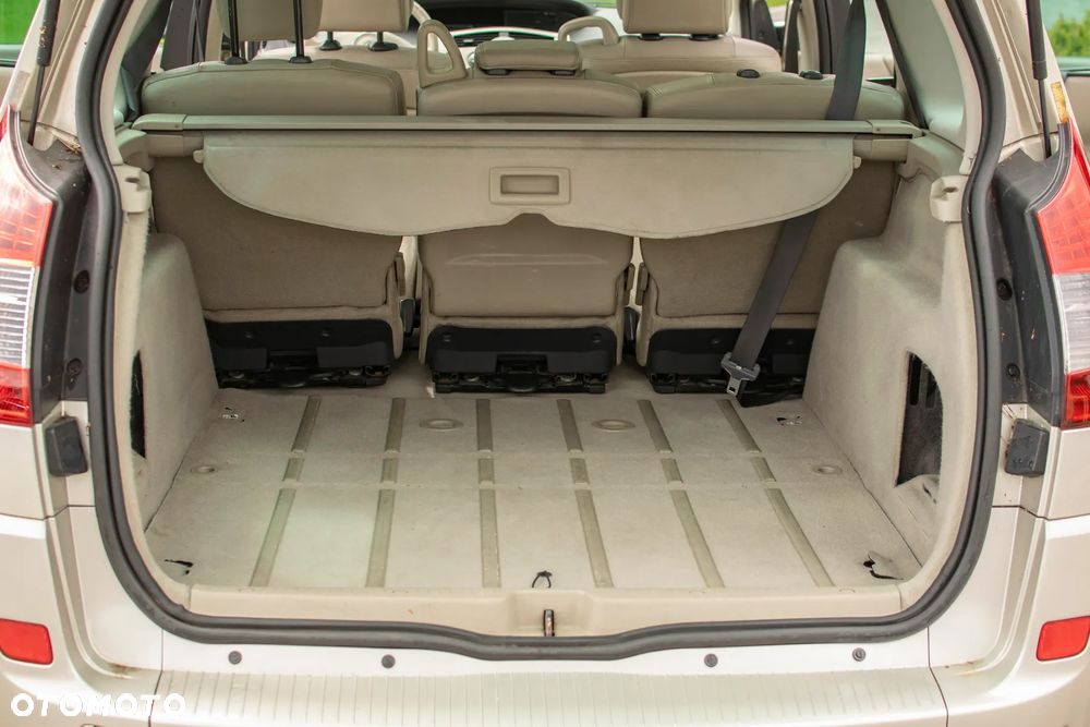 Renault Grand Scenic Gr 2.0T Exception - 36