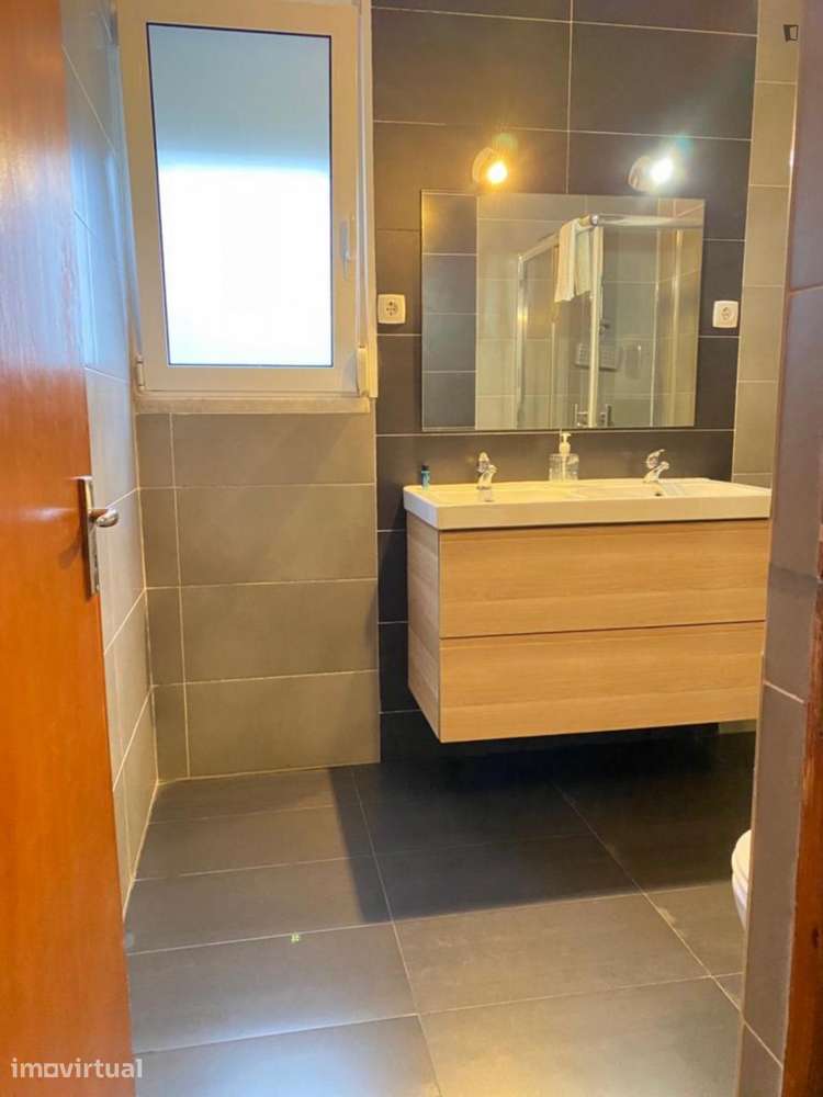 Apartamento com 5 quartos - localizado em Olivais Lisbon - Grande imagem: 5/23