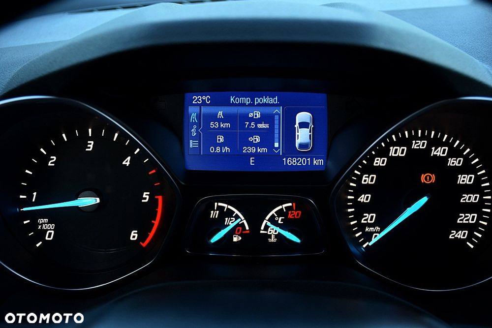 Ford Kuga 2.0 TDCi 4x4 Individual - 5