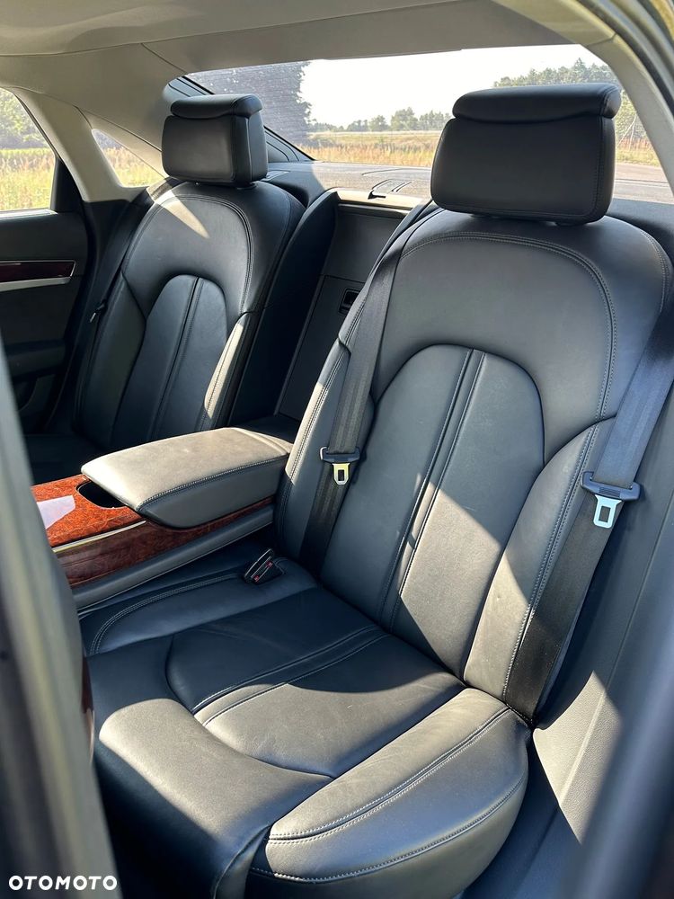 Audi A8 3.0 TDI DPF quattro tiptronic - 14