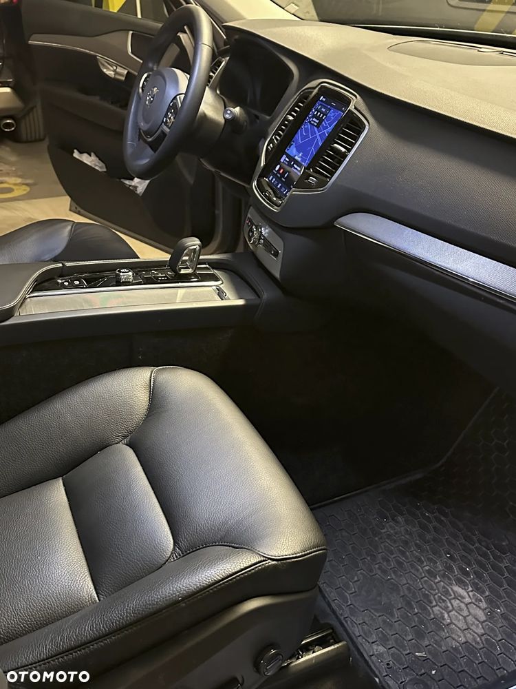 Volvo XC 90 B5 D AWD Core - 11