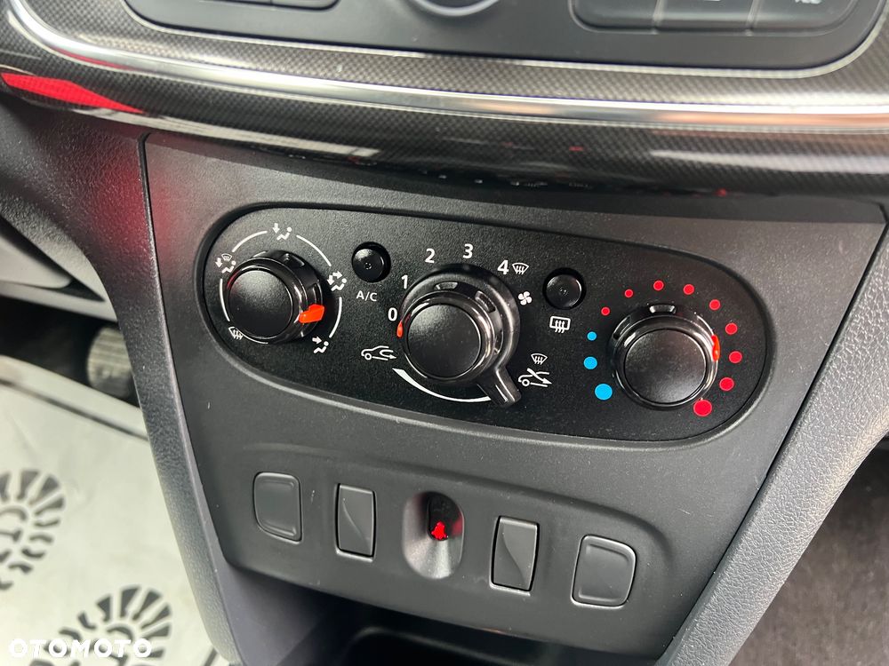 Dacia Sandero SCe 75 Essentiel - 21